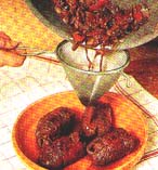 Bladerdeeggebakjes